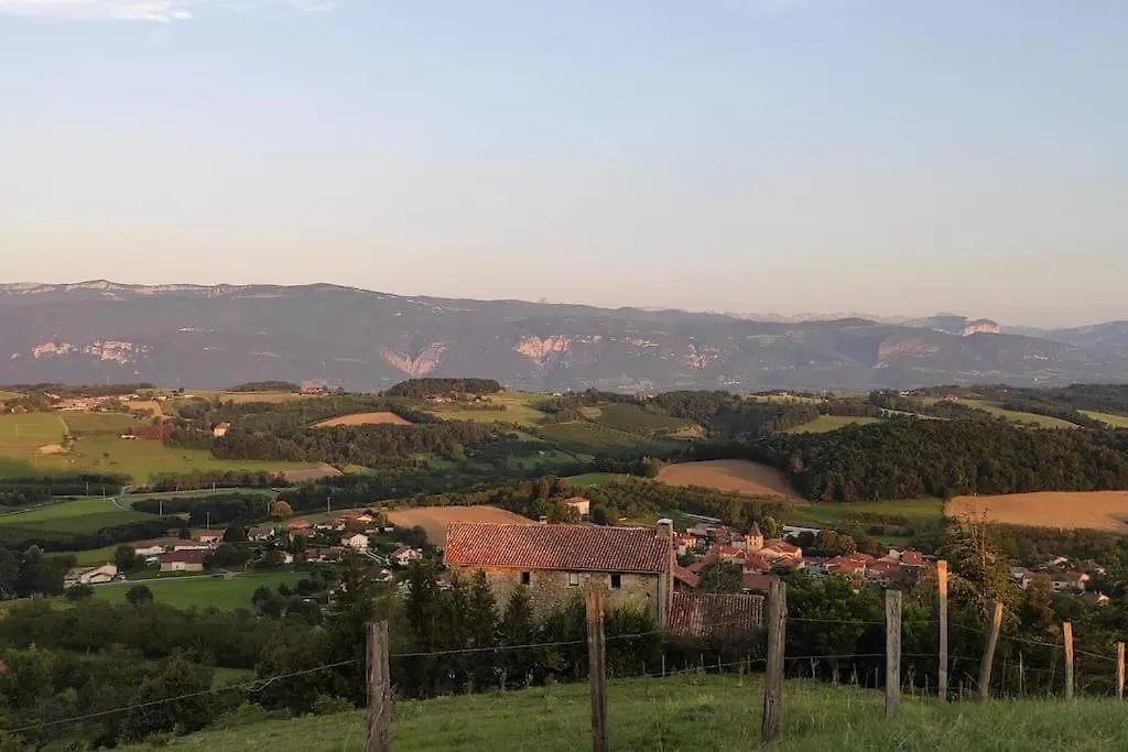 Belle Villa Familiale A La Campagne Et Sa Piscine Chevrieres   Chevrieres (Isere)