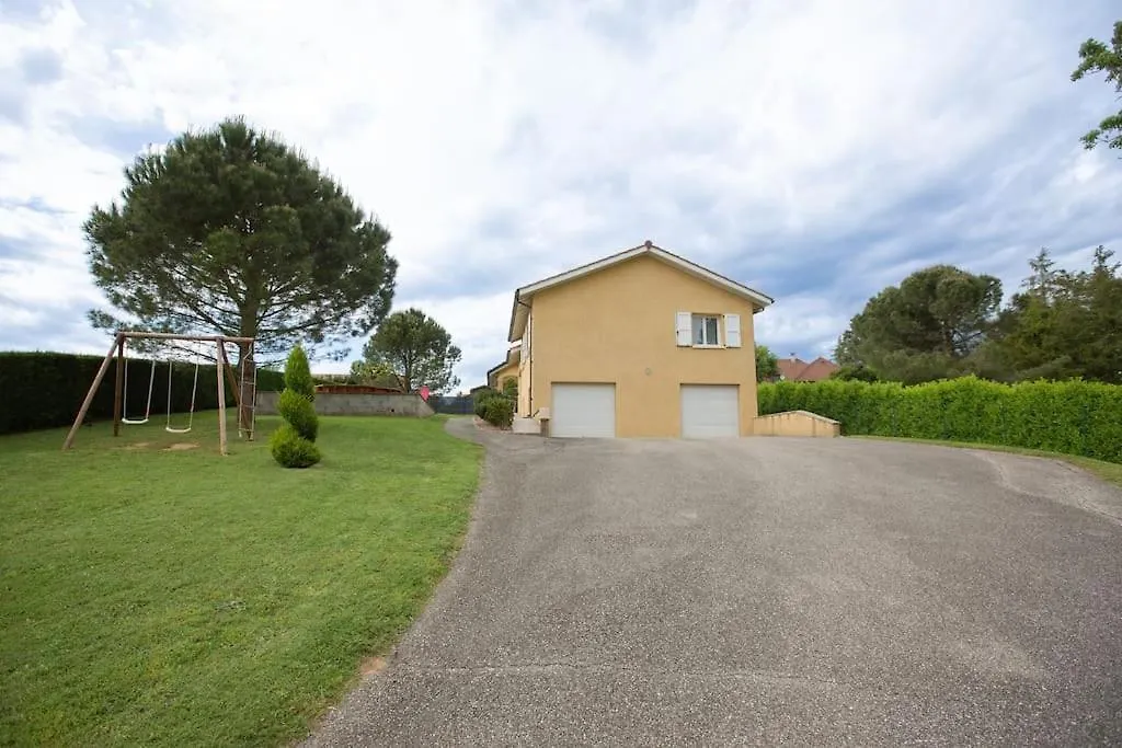Belle Villa Familiale A La Campagne Et Sa Piscine Chevrieres