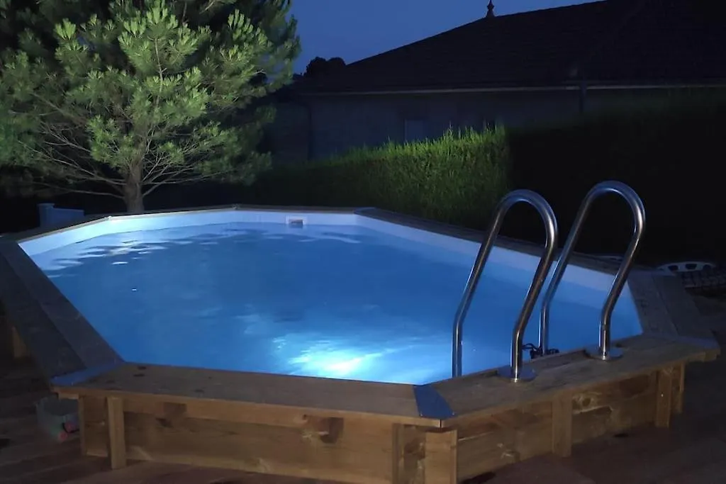 Belle Villa Familiale A La Campagne Et Sa Piscine Chevrieres   Chevrieres (Isere)